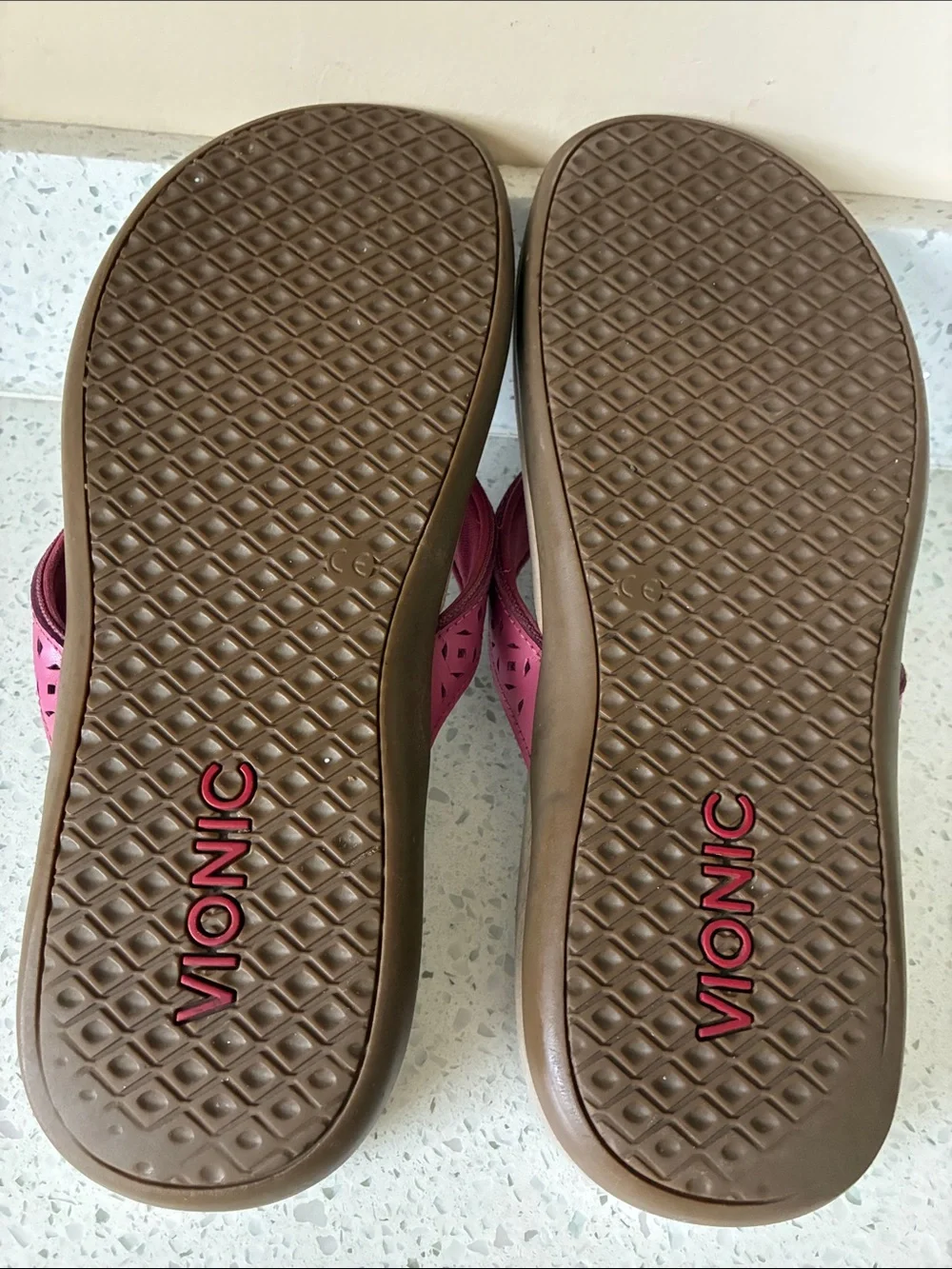 Bionic Sandals - Picture 5 of 8